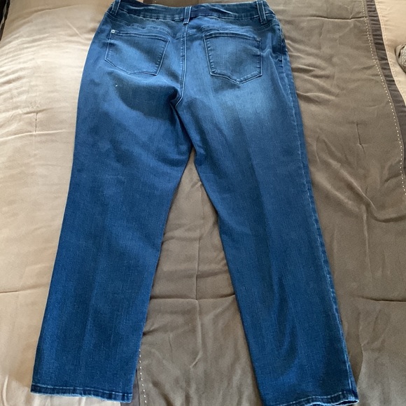 Chico’s Embroidered Jeans - Picture 4 of 4